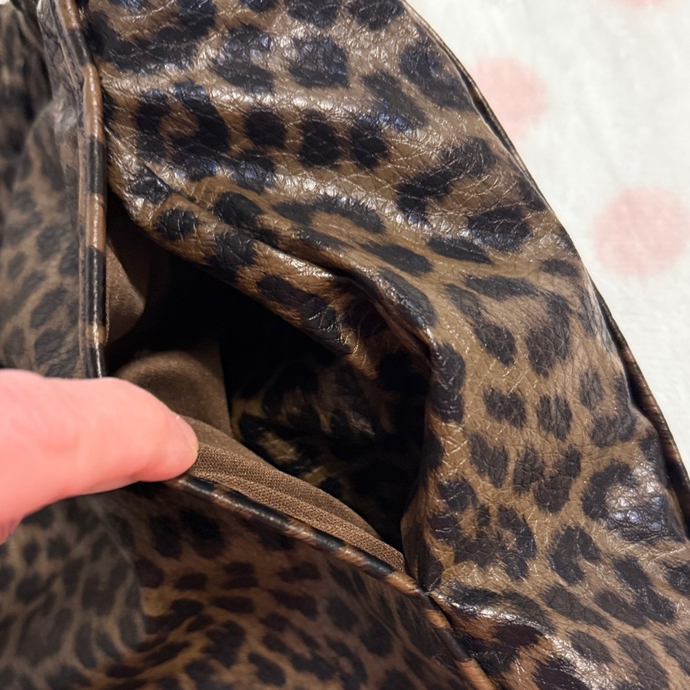 Leopard Print Shorts - Picture 4 of 4